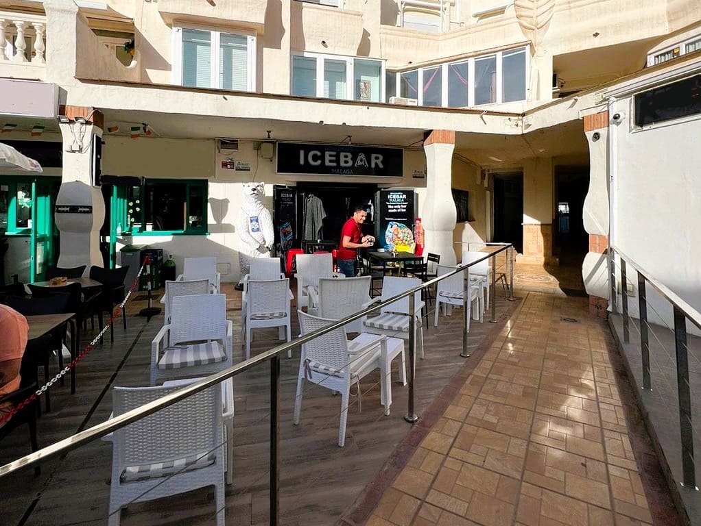 Restaurant/bar te koop in Benalmadena - € 62.950 (Ref: 9428427)