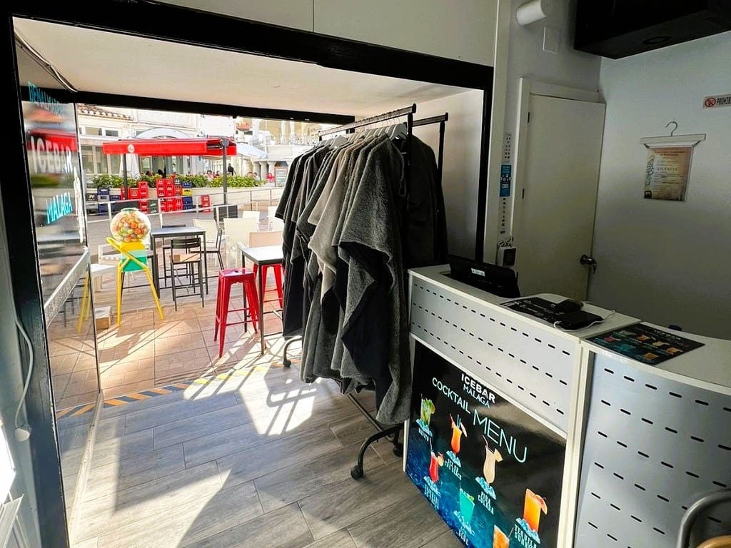 Restaurant/bar te koop in Benalmadena - € 62.950 (Ref: 9428427)