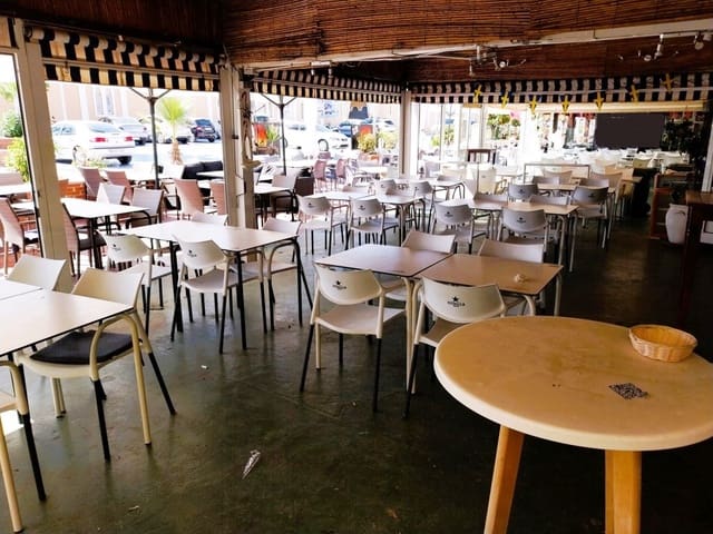 Restaurant/Bar for sale in Fuengirola - € 62,950 (Ref: 9428428)