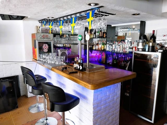Restaurant/Bar for sale in Fuengirola - € 62,950 (Ref: 9428428)