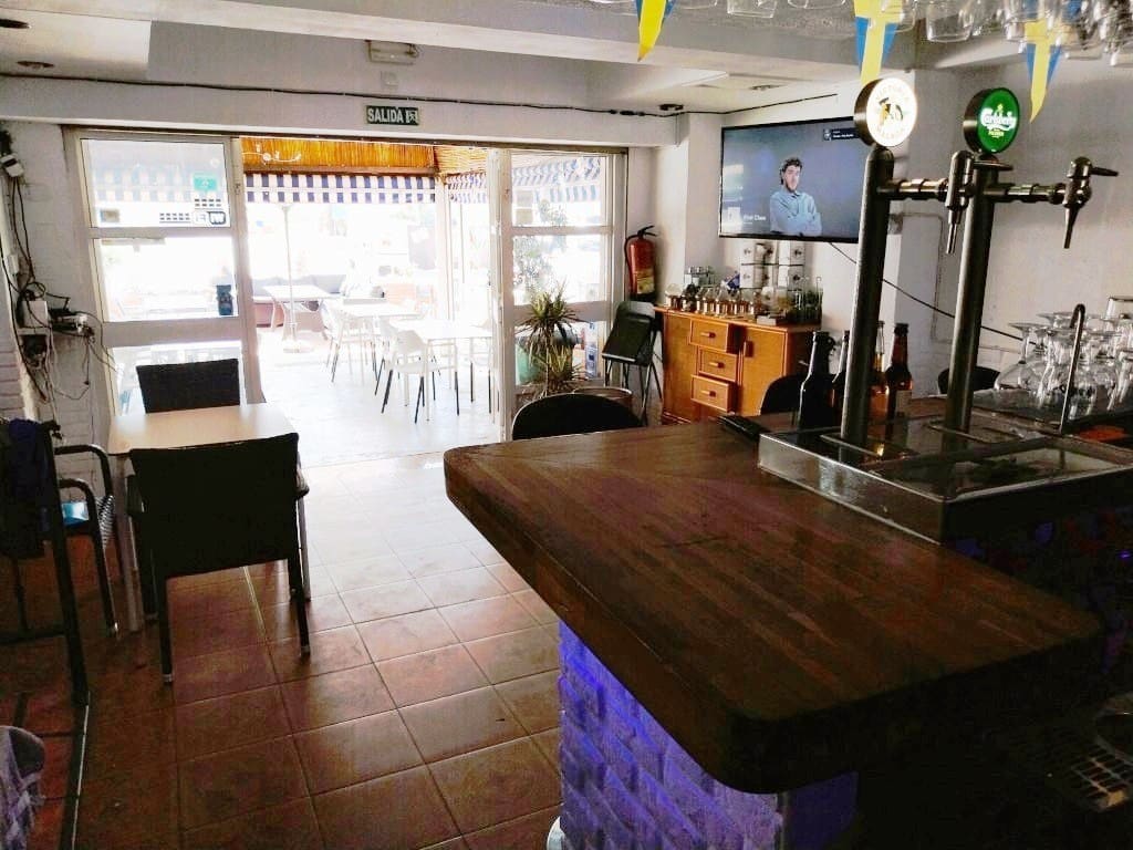Restaurant/Bar for sale in Fuengirola - € 62,950 (Ref: 9428428)