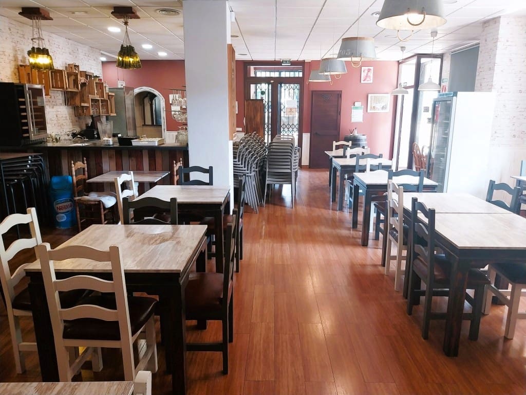 Restaurant/Bar for sale in Mijas Costa - € 59,950 (Ref: 9428429)