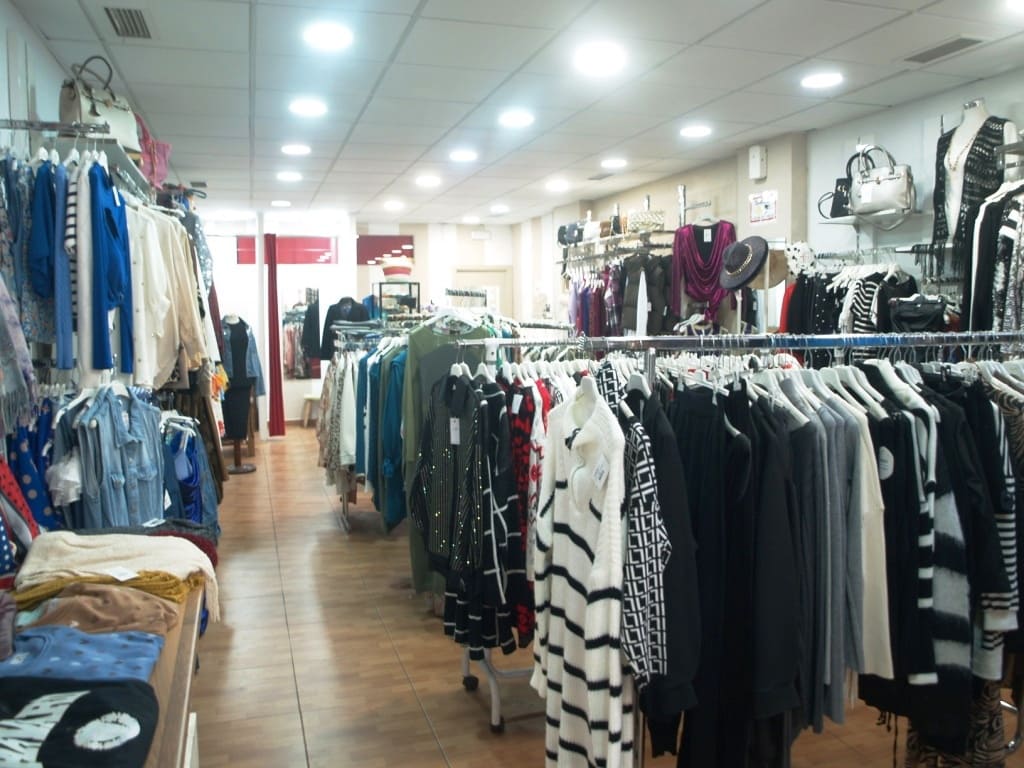 Business for sale in Fuengirola - € 54,950 (Ref: 9428432)