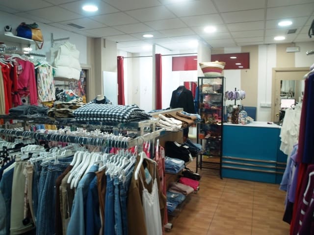 Business for sale in Fuengirola - € 54,950 (Ref: 9428432)