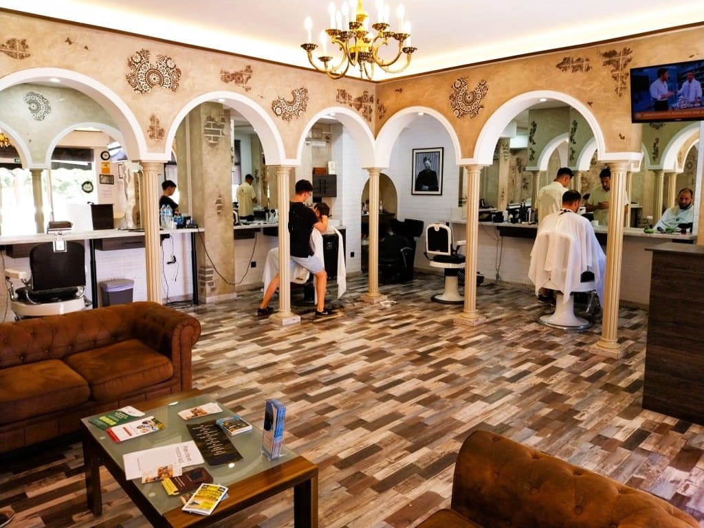 Business for sale in Benalmadena - € 54,950 (Ref: 9428435)