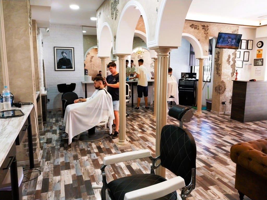 Business for sale in Benalmadena - € 54,950 (Ref: 9428435)