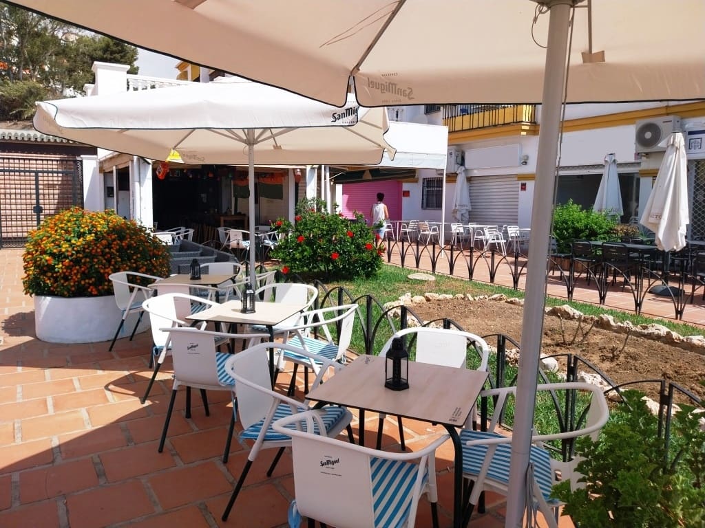Restaurant/Bar for sale in Benalmadena - € 29,950 (Ref: 9428439)