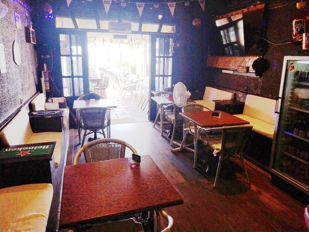 Restaurant/Bar for sale in Benalmadena - € 29,950 (Ref: 9428439)