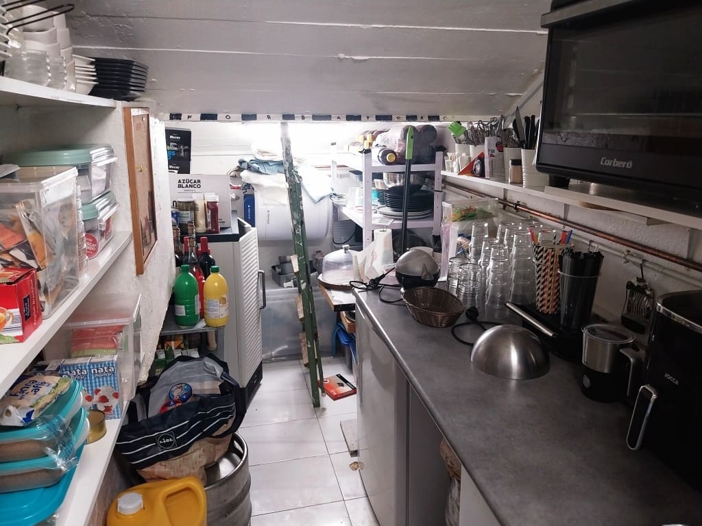 Restaurant/Bar for sale in Benalmadena - € 29,950 (Ref: 9428439)