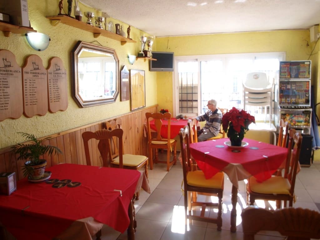 Restaurant/Bar for sale in Fuengirola - € 54,950 (Ref: 9428440)