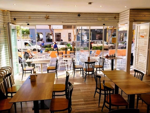 Restaurant/Bar for sale in Fuengirola - € 52,950 (Ref: 9428441)