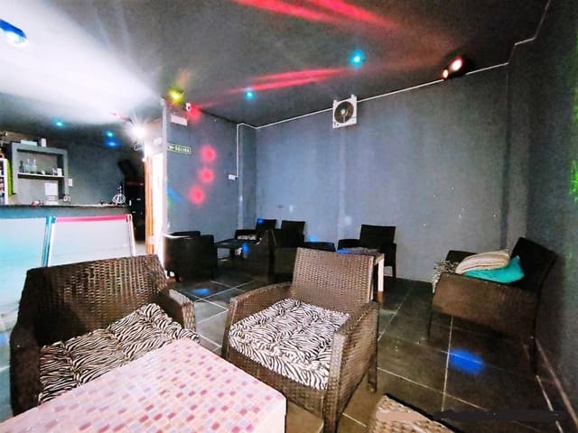 Restaurant/Bar for sale in Fuengirola - € 49,950 (Ref: 9428442)