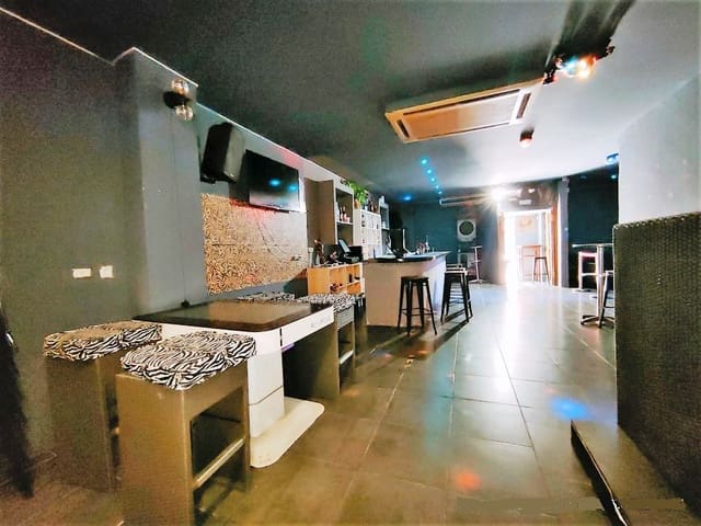 Restaurant/Bar for sale in Fuengirola - € 49,950 (Ref: 9428442)