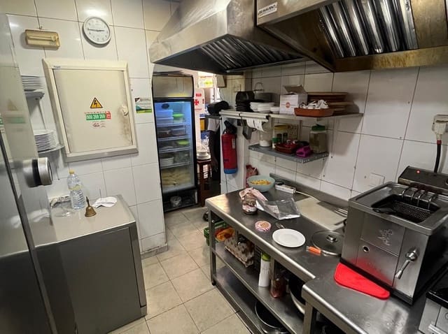 Restaurant/Bar for sale in Benalmádena - € 49,950 (Ref: 9428443)