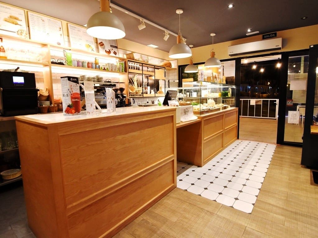 Restaurant/Bar for sale in Benalmadena - € 49,950 (Ref: 9428445)