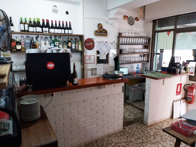 Restaurant/Bar for sale in Fuengirola - € 47,950 (Ref: 9428446)