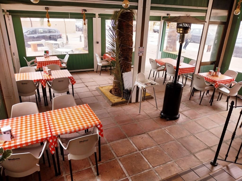 Restaurant/Bar for sale in Fuengirola - € 47,950 (Ref: 9428446)