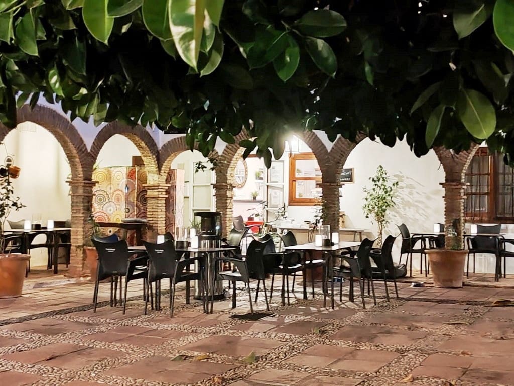 Restaurant/Bar for sale in Fuengirola - € 44,950 (Ref: 9428450)