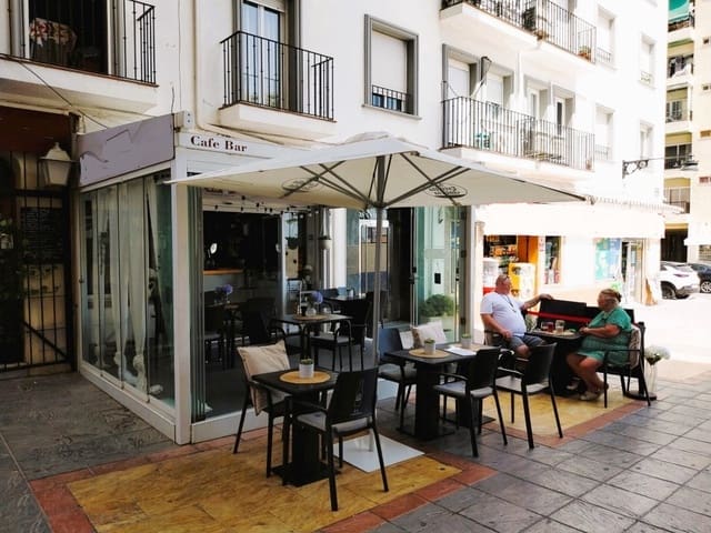 Ravintola/baari myytävänä paikassa Fuengirola - 44 950 € (Ref: 9428451)
