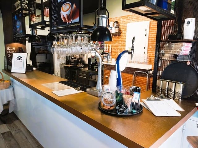 Ravintola/baari myytävänä paikassa Fuengirola - 44 950 € (Ref: 9428451)