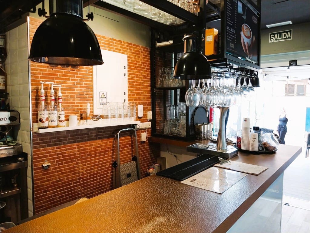 Ravintola/baari myytävänä paikassa Fuengirola - 44 950 € (Ref: 9428451)