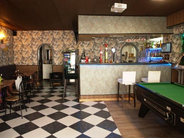 Restaurant/Bar for sale in Benalmádena - € 44,950 (Ref: 9428452)