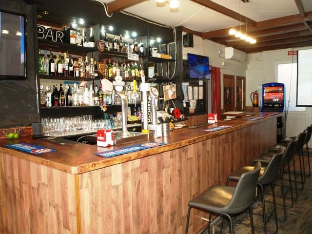Restaurant/Bar for sale in Fuengirola - € 44,950 (Ref: 9428453)