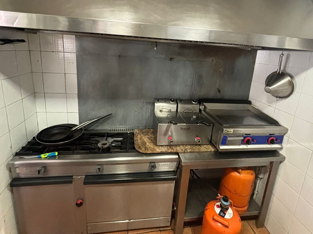 Restaurant/bar te koop in Fuengirola - € 42.950 (Ref: 9428454)