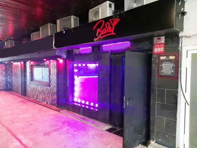 Restaurant/bar te koop in Torremolinos - € 39.950 (Ref: 9428461)
