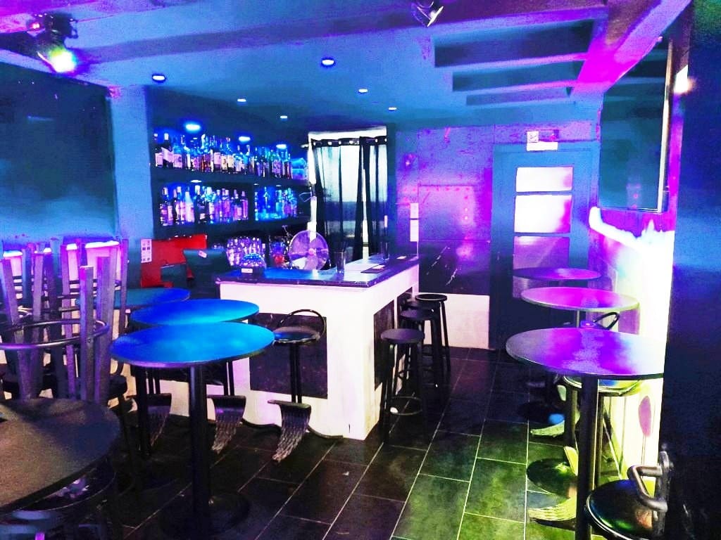 Restaurant/Bar for sale in Torremolinos - € 39,950 (Ref: 9428461)