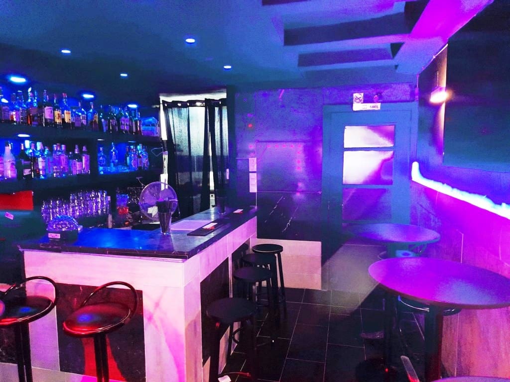 Restaurant/Bar for sale in Torremolinos - € 39,950 (Ref: 9428461)