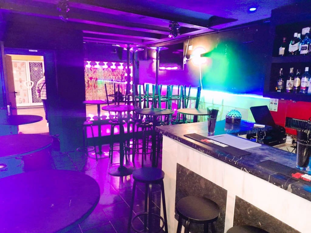 Restaurant/Bar for sale in Torremolinos - € 39,950 (Ref: 9428461)