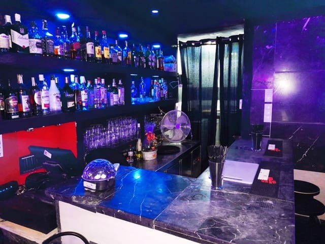 Restaurant/bar te koop in Torremolinos - € 39.950 (Ref: 9428461)