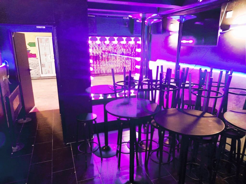 Restaurant/Bar for sale in Torremolinos - € 39,950 (Ref: 9428461)
