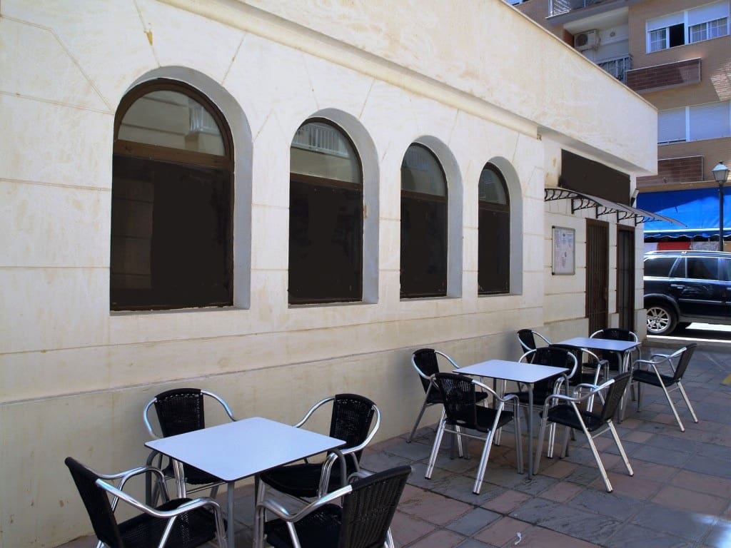 Restaurant/Bar for sale in Fuengirola - € 39,950 (Ref: 9428462)