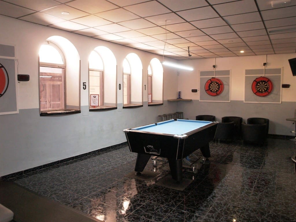 Restaurant/Bar for sale in Fuengirola - € 39,950 (Ref: 9428462)