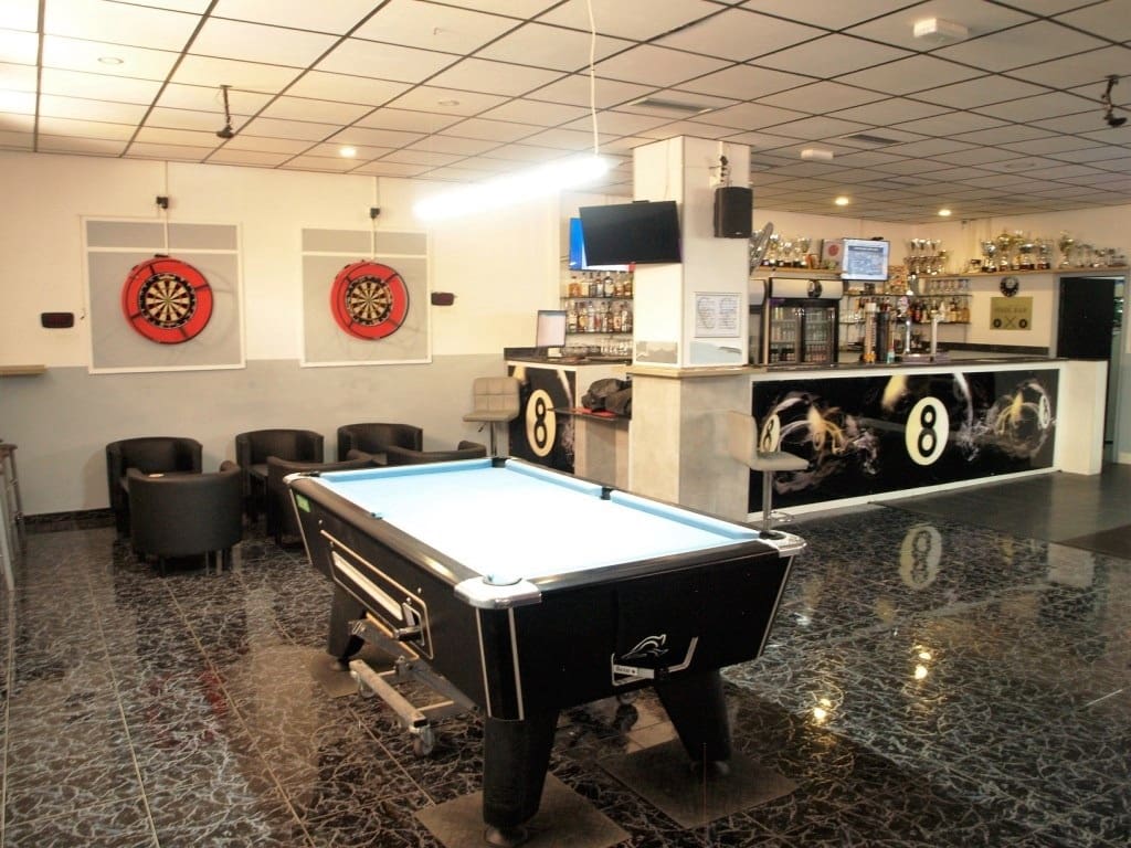 Restaurant/Bar for sale in Fuengirola - € 39,950 (Ref: 9428462)