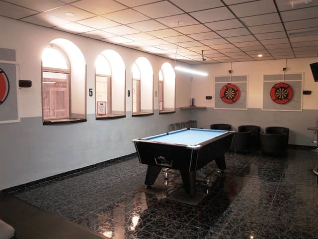 Restaurant/Bar for sale in Fuengirola - € 39,950 (Ref: 9428462)