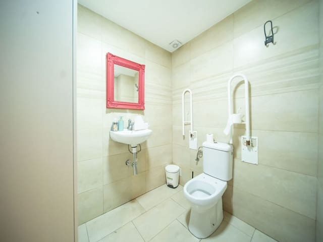 Restaurant/Bar for sale in Fuengirola - € 32,950 (Ref: 9428467)