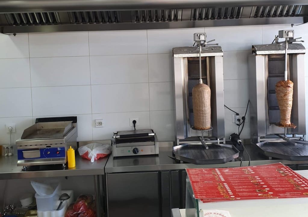 Restaurant/Bar for sale in Benalmadena - € 29,950 (Ref: 9428468)