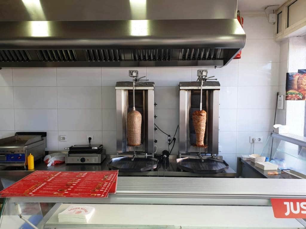 Restaurant/Bar for sale in Benalmadena - € 29,950 (Ref: 9428468)