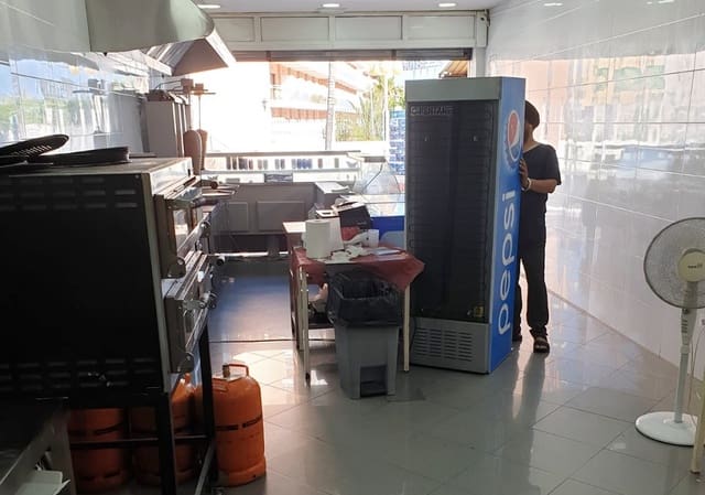 Restaurant/Bar for sale in Benalmádena - € 29,950 (Ref: 9428468)