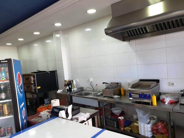 Restaurant/Bar for sale in Benalmádena - € 29,950 (Ref: 9428468)