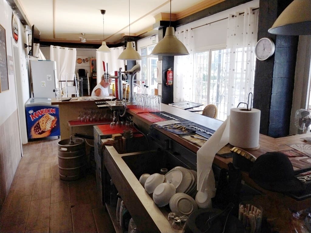 Restaurant/Bar for sale in Benalmadena - € 29,950 (Ref: 9428469)