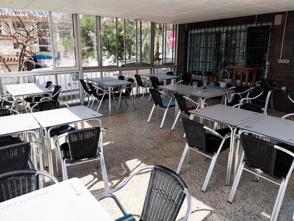 Restaurant/Bar for sale in Benalmadena - € 29,950 (Ref: 9428469)