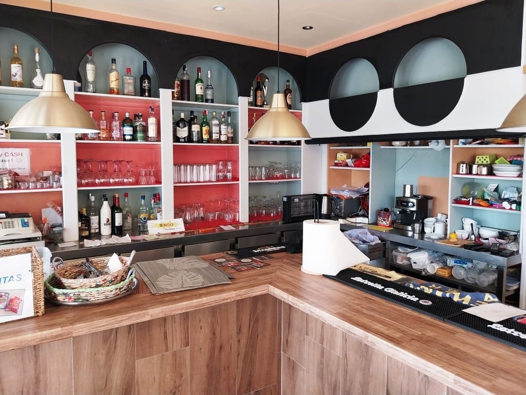 Restaurant/Bar for sale in Benalmadena - € 29,950 (Ref: 9428469)