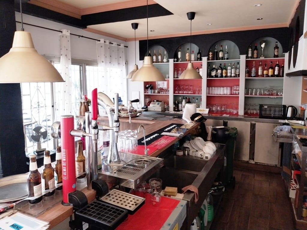 Restaurant/Bar for sale in Benalmadena - € 29,950 (Ref: 9428469)