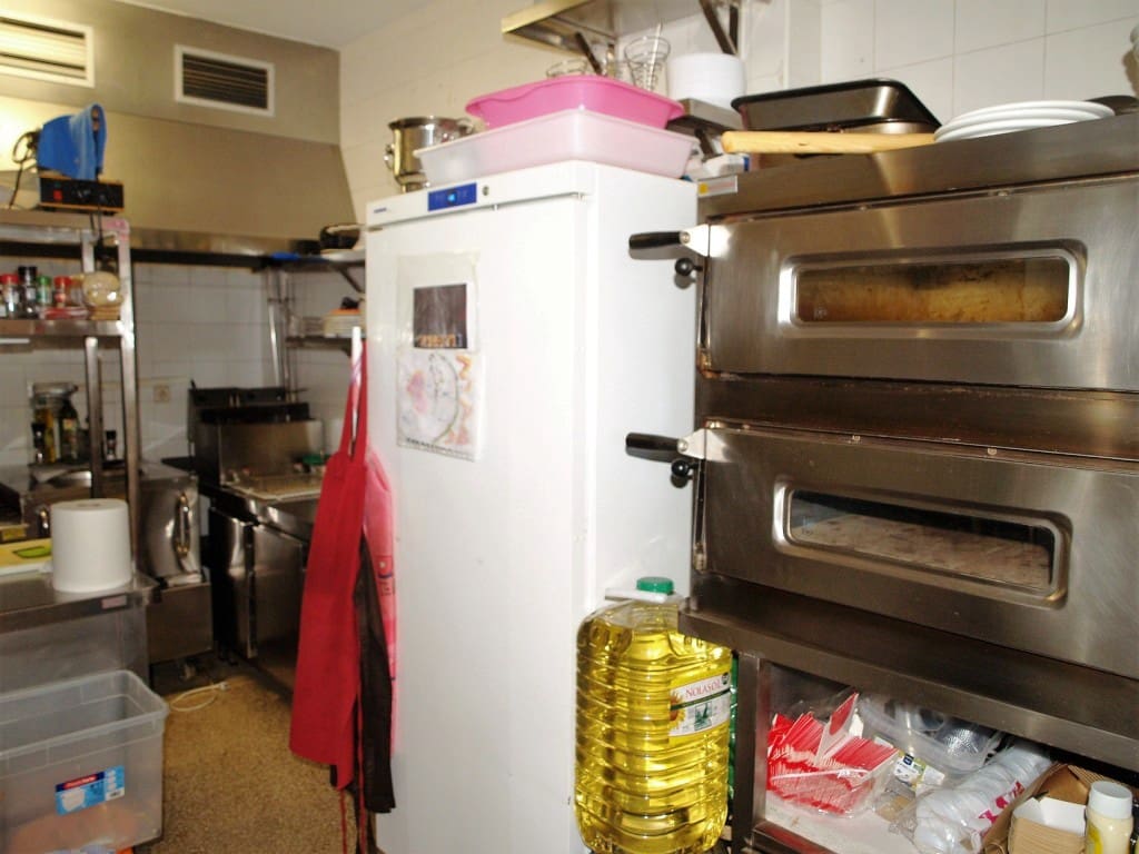 Restaurant/Bar for sale in Benalmadena - € 29,950 (Ref: 9428470)