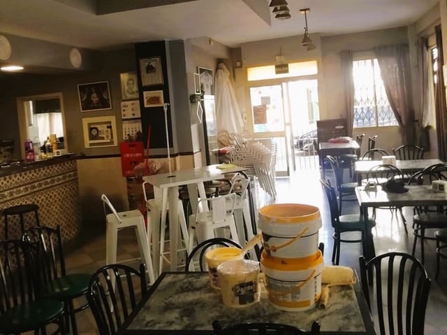 Restaurant/Bar for sale in Fuengirola - € 27,950 (Ref: 9428472)