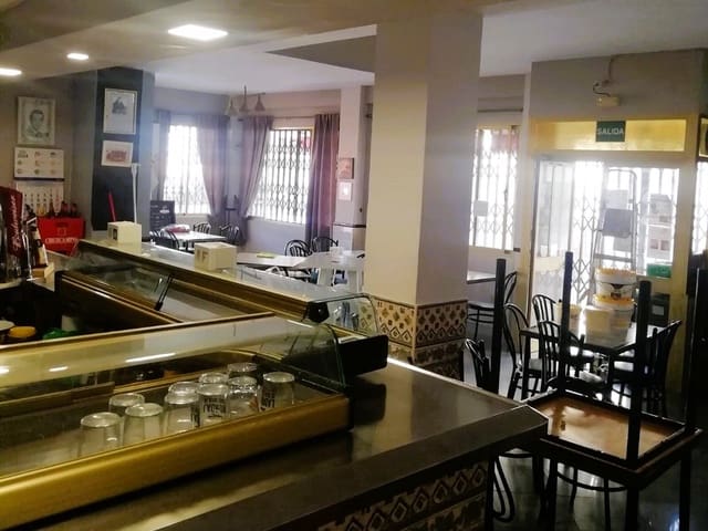 Restaurant/Bar for sale in Fuengirola - € 27,950 (Ref: 9428472)